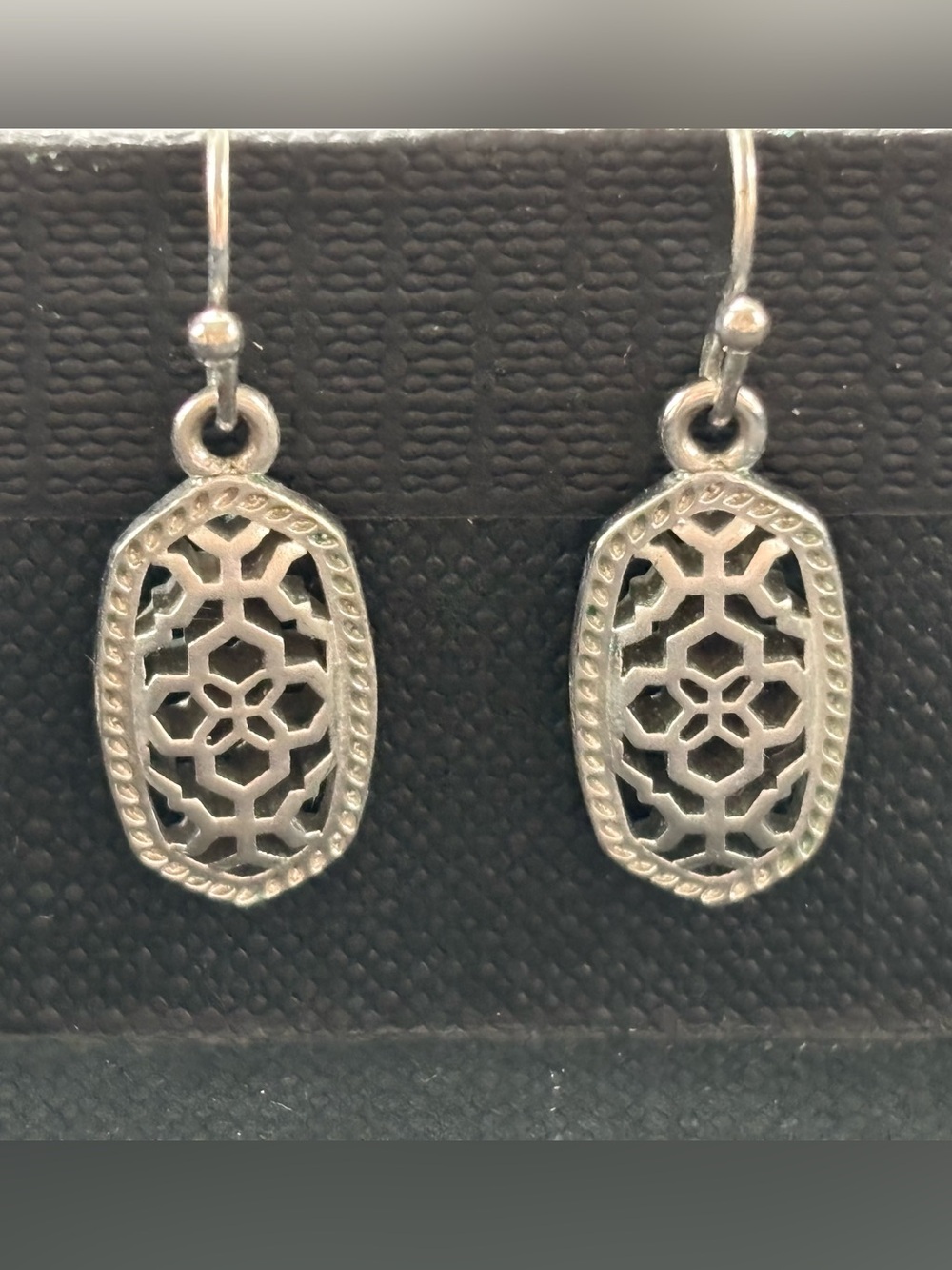 Kendra Scott Silver Openwork Drop Earrings